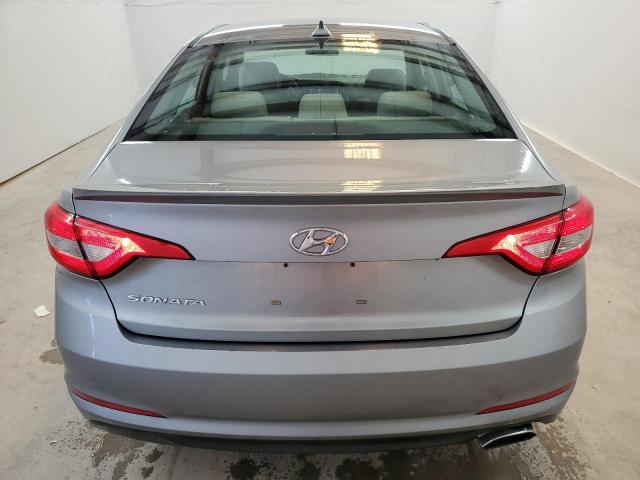 5NPE24AF9FH030782 - 2015 HYUNDAI SONATA SE SILVER photo 6