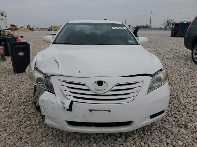 4T1BK46K97U546877 - 2007 TOYOTA CAMRY LE WHITE photo 5