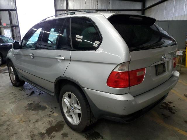 5UXFB335X3LH47980 - 2003 BMW X5 4.4I SILVER photo 2