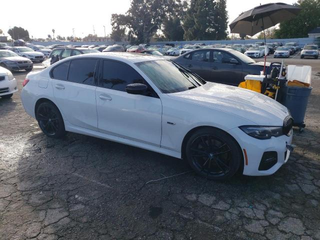 3MW5P7J03N8C24186 - 2022 BMW 330E WHITE photo 3