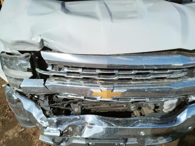 3GCPCSEC7GG140458 - 2016 CHEVROLET SILVERADO C1500 LTZ WHITE photo 11