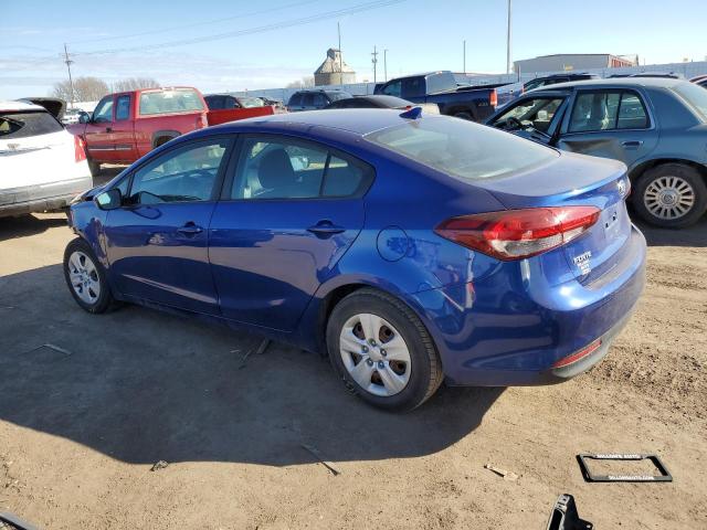 3KPFK4A74HE122404 - 2017 KIA FORTE LX BLUE photo 2