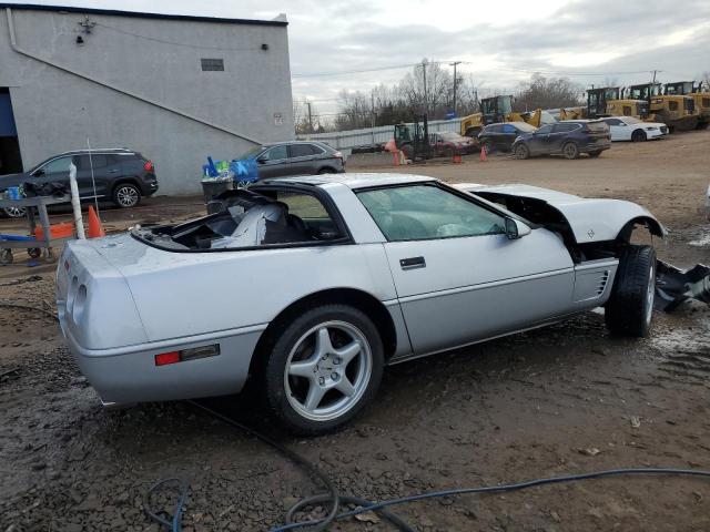 1G1YY2251T5105517 - 1996 CHEVROLET CORVETTE SILVER photo 3