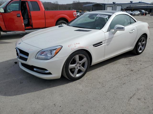 WDDPK4HA8FF102185 - 2015 MERCEDES-BENZ SLK 250 WHITE photo 1