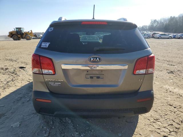 5XYKUCA13BG141082 - 2011 KIA SORENTO EX GRAY photo 6