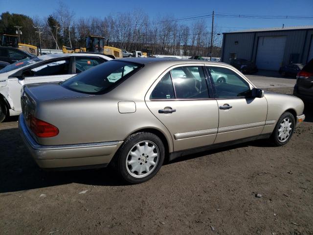 WDBJF25F9WA549340 - 1998 MERCEDES-BENZ E 300TD BEIGE photo 3