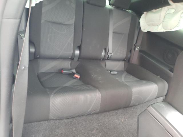 JTKJF5C72C3039905 - 2012 TOYOTA SCION TC 白色 照片 10