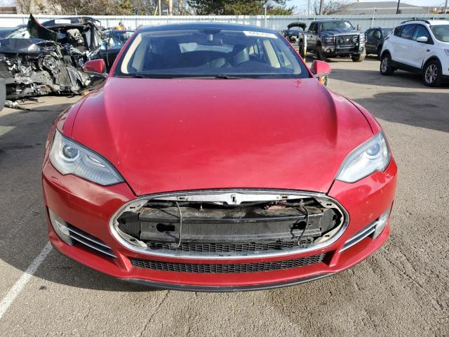 5YJSA1CP9DFP21106 - 2013 TESLA MODEL S RED photo 5