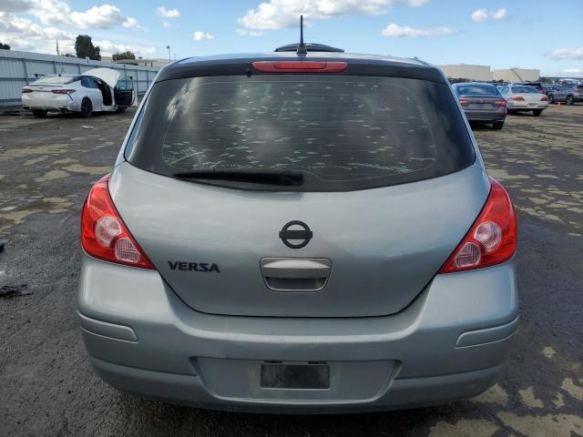 3N1BC13E49L413779 - 2009 NISSAN VERSA S GRAY photo 6