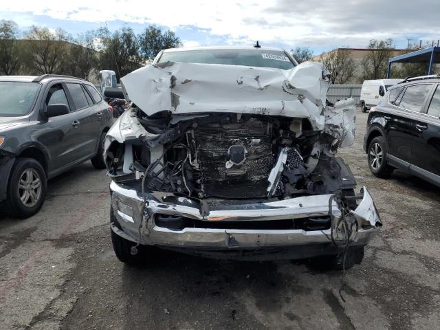 3C6UR5DL9JG357674 - 2018 RAM 2500 SLT თეთრი ფოტო 5