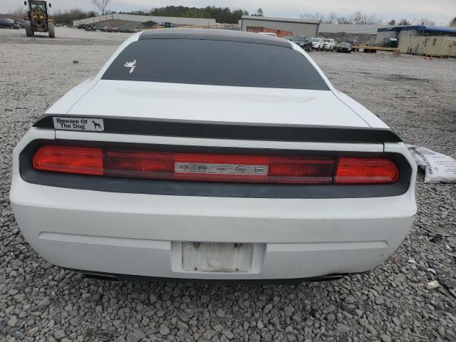 2C3CDYAG5EH126678 - 2014 DODGE CHALLENGER SXT WHITE photo 6