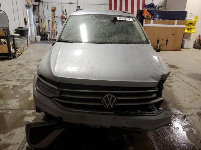 3VVFB7AX9PM082215 - 2023 VOLKSWAGEN TIGUAN S SILVER photo 5