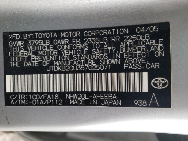 JTDKB20U357025071 - 2005 TOYOTA PRIUS SILVER photo 12