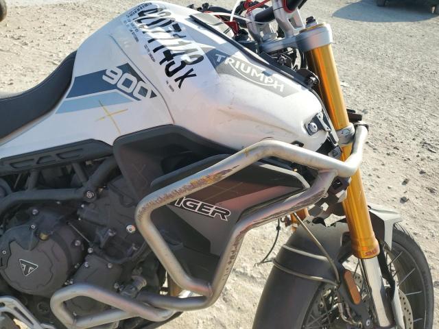 SMTE63DF9LT998609 - 2020 TRIUMPH MOTORCYCLE TIGER 900 RALLY WHITE photo 9