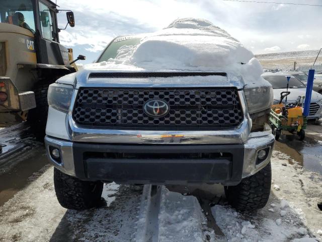 5TFUY5F12MX996678 - 2021 TOYOTA TUNDRA DOUBLE CAB SR/SR5 WHITE photo 5