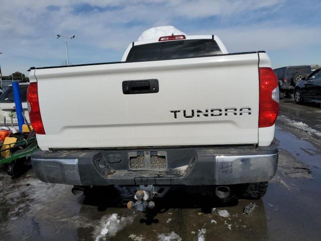 5TFUY5F12MX996678 - 2021 TOYOTA TUNDRA DOUBLE CAB SR/SR5 WHITE photo 6
