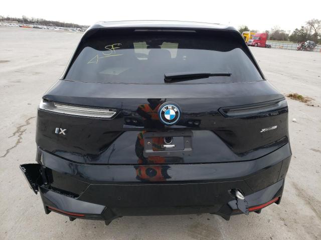 WB523CF0XNCJ77116 - 2022 BMW IX XDRIVE50 BLACK photo 6