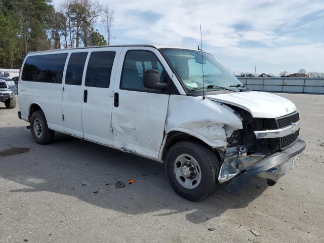 1GAZG1FG3D1128349 - 2013 CHEVROLET EXPRESS G3 LT WHITE photo 4