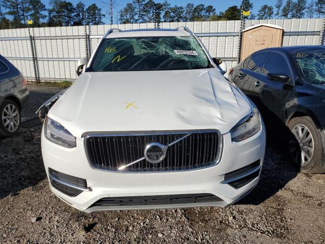 YV4102XKXH1115201 - 2017 VOLVO XC90 T5 WHITE photo 5