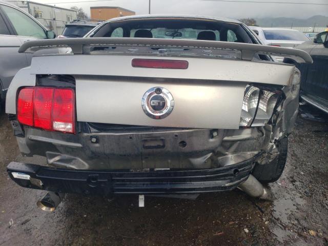 1ZVHT82H285165104 - 2008 FORD MUSTANG GT SILVER photo 6