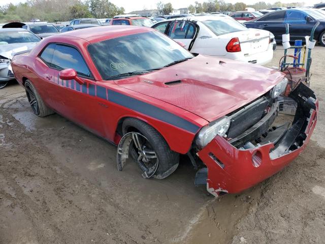 2C3CDYAG2CH226086 - 2012 DODGE CHALLENGER SXT RED photo 4