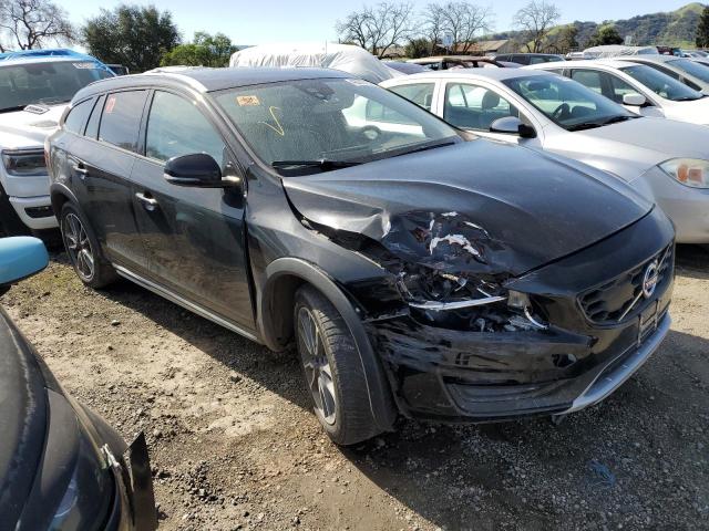 YV440MWKXH1041353 - 2017 VOLVO V60 CROSS PREMIER BLACK photo 4