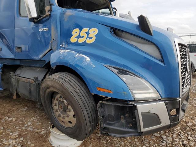 4V4NC9EHXKN221440 - 2019 VOLVO VN VNL BLUE photo 9