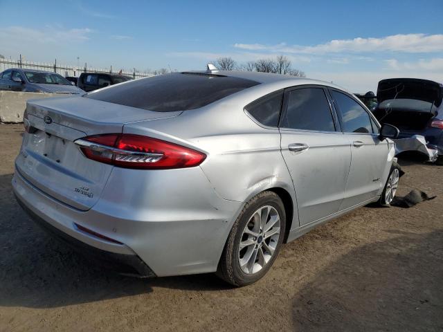 3FA6P0LU7KR204629 - 2019 FORD FUSION SE SILVER photo 3