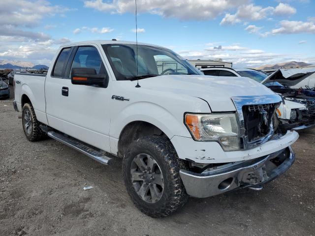 1FTFX1EF5DFA79774 - 2013 FORD F150 SUPER CAB WHITE photo 4