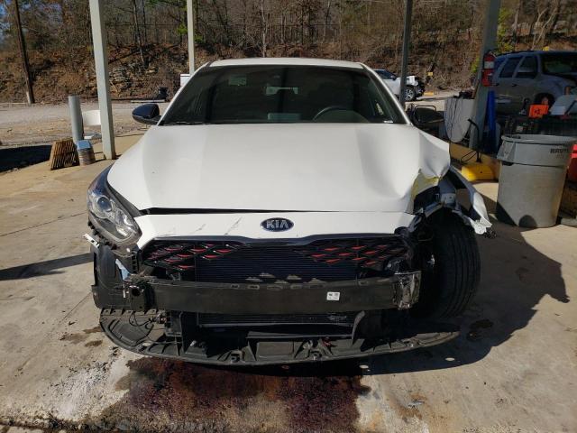 3KPF34AD0ME402723 - 2021 KIA FORTE GT LINE WHITE photo 5