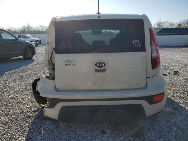 KNDJT2A58C7411188 - 2012 KIA SOUL WHITE photo 6