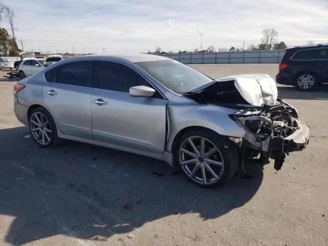 1N4AL3AP9FC440658 - 2015 NISSAN ALTIMA 2.5 SILVER photo 4