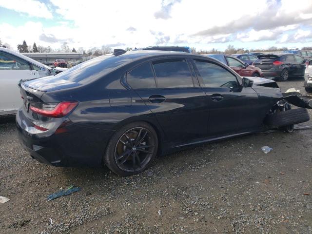 3MW5R1J02N8C53881 - 2022 BMW 330XI BLACK photo 3