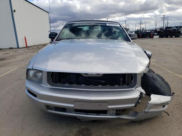 1ZVHT84N595108092 - 2009 FORD MUSTANG SILVER photo 5