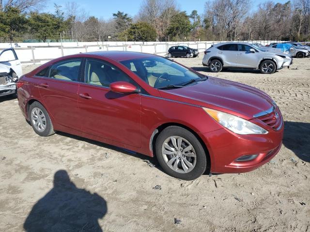 5NPEB4AC4CH460169 - 2012 HYUNDAI SONATA GLS RED photo 4