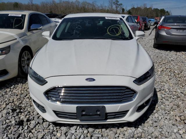 1FA6P0HD9F5127781 - 2015 FORD FUSION SE WHITE photo 5