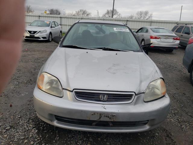 2HGEJ6675WH544915 - 1998 HONDA CIVIC LX SILVER photo 5