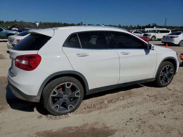 WDCTG4EB5KU005405 - 2019 MERCEDES-BENZ GLA 250 WHITE photo 3