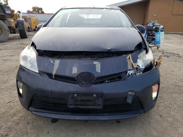 JTDKN3DU2D1667418 - 2013 TOYOTA PRIUS GRAY photo 5