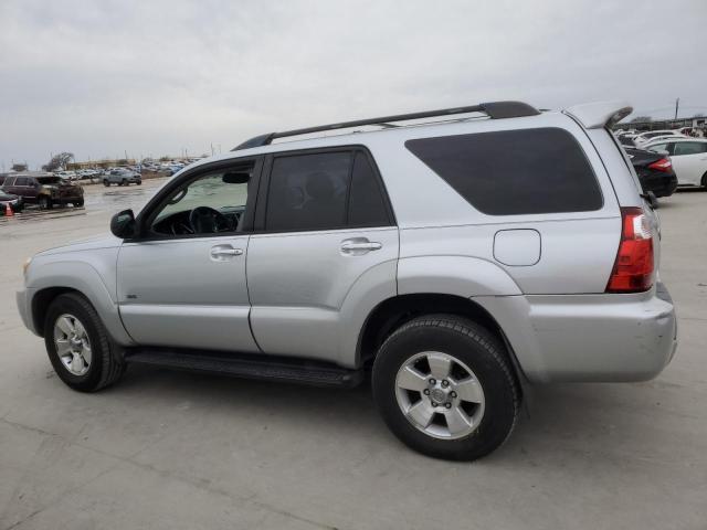 JTEZU14R560067238 - 2006 TOYOTA 4RUNNER SR5 SILVER photo 2