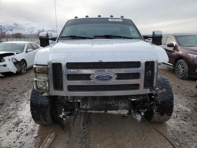 1FTSX21R08EA70304 - 2008 FORD F250 SUPER DUTY WHITE photo 5