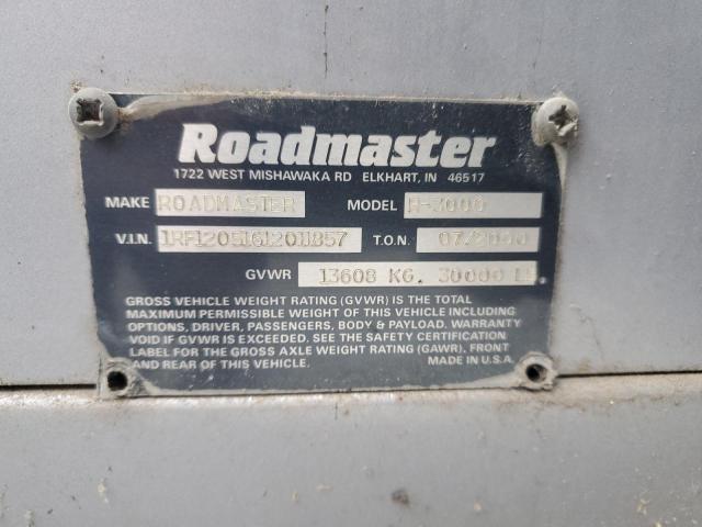 1RF12051612011857 - 2001 ROADMASTER RAIL DYANASTER TWO TONE photo 10