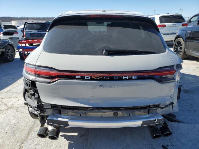 WP1AA2A56NLB11292 - 2022 PORSCHE MACAN GRAY photo 6