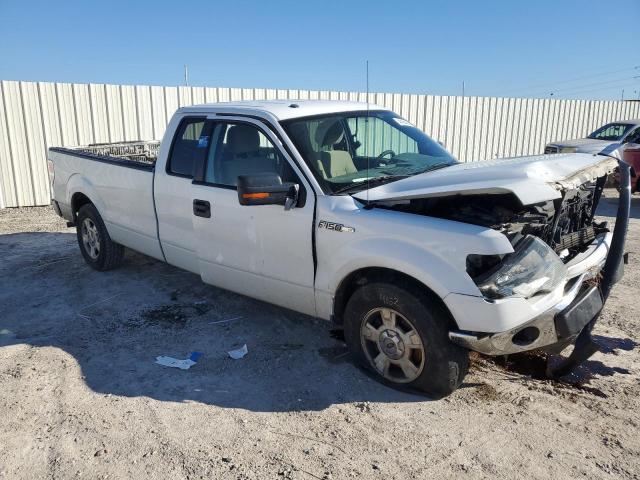 1FTFX1CF9EKD56941 - 2014 FORD F150 SUPER CAB WHITE photo 4