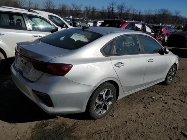 3KPF24AD0KE103829 - 2019 KIA FORTE FE SILVER photo 3