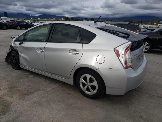 JTDKN3DU0F0445890 - 2015 TOYOTA PRIUS SILVER photo 2