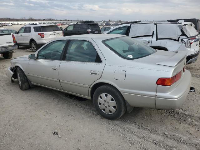 4T1BG22K6YU676239 - 2000 TOYOTA CAMRY CE SILVER photo 2