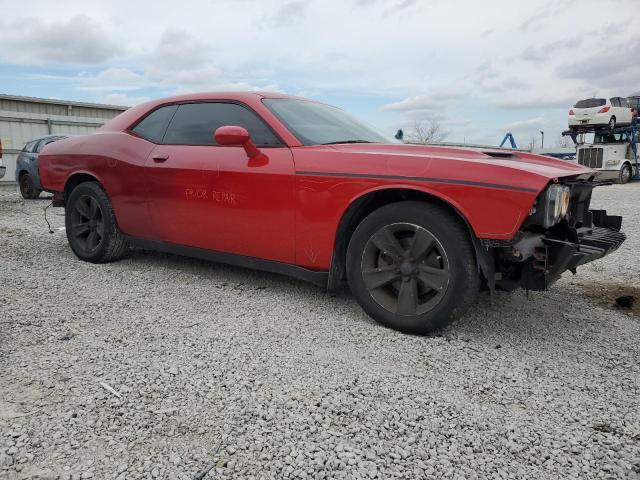 2C3CDZAG7FH730708 - 2015 DODGE CHALLENGER SXT RED photo 4