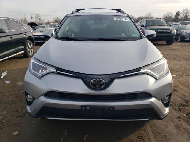 JTMRFREV0JJ215274 - 2018 TOYOTA RAV4 ADVENTURE SILVER photo 5