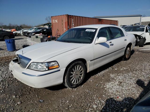 1LNHM81W54Y659770 - 2004 LINCOLN TOWN CAR EXECUTIVE WHITE photo 1
